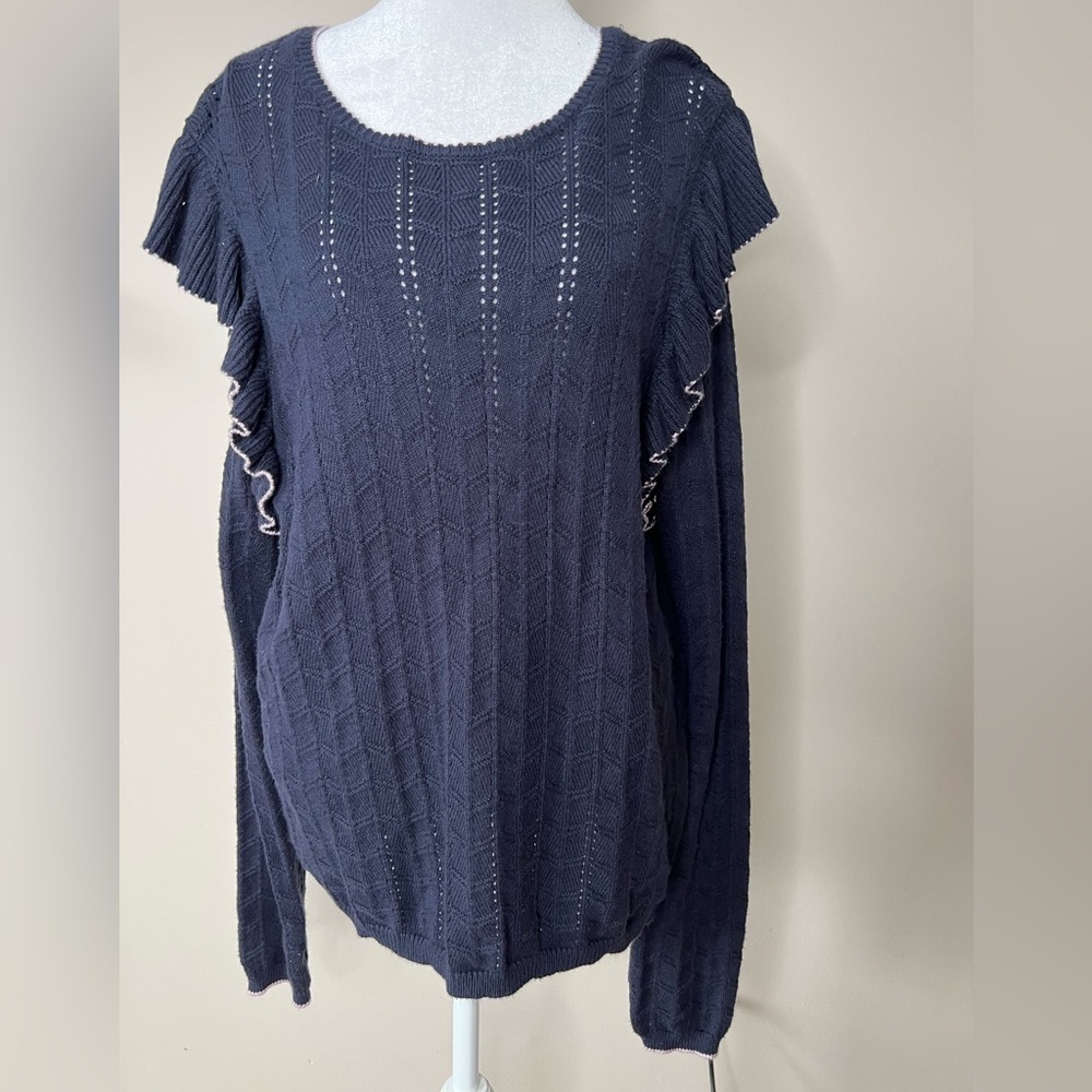 ! Ann Taylor knitted Ruffles Sweater